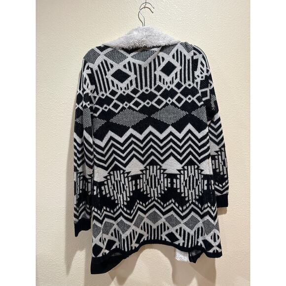 Skies Are Blue Open Front Cardigan Sweater Black White Size medium - Picture 5 of 5
